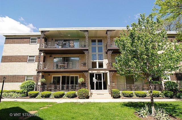 1st image of 1009 8th Ave APT 5