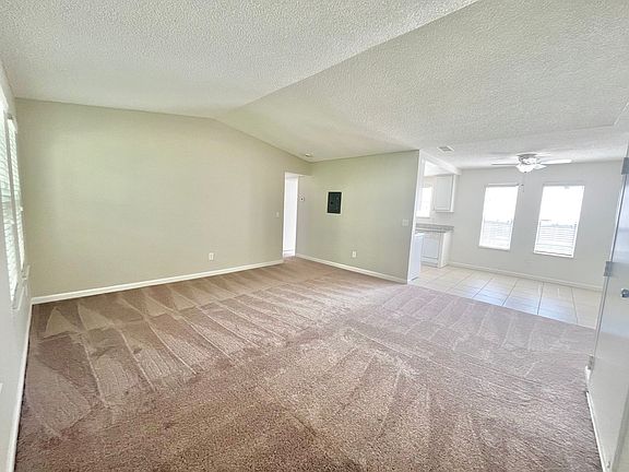 4th image of 2716 F St APT 02
