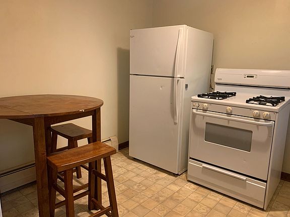 5th image of 808 Roosevelt St #3