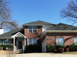 1513 Valley Creek Rd, Denton, TX 76205