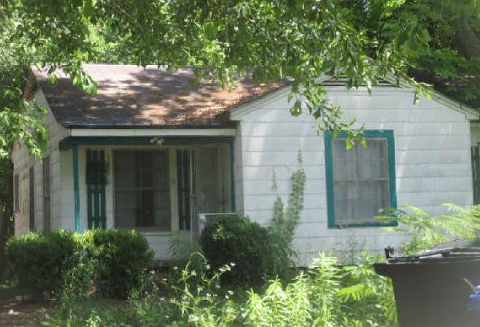1st image of 2632 Morningside Dr