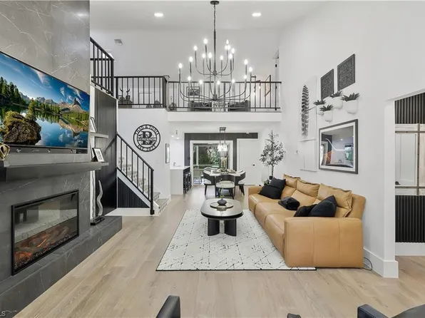 4742 West BLVD #S8, NAPLES, FL 34103