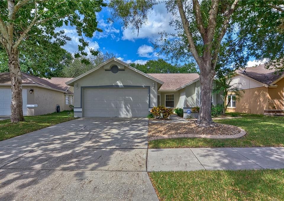 1st image of 10817 Kenbrook Dr