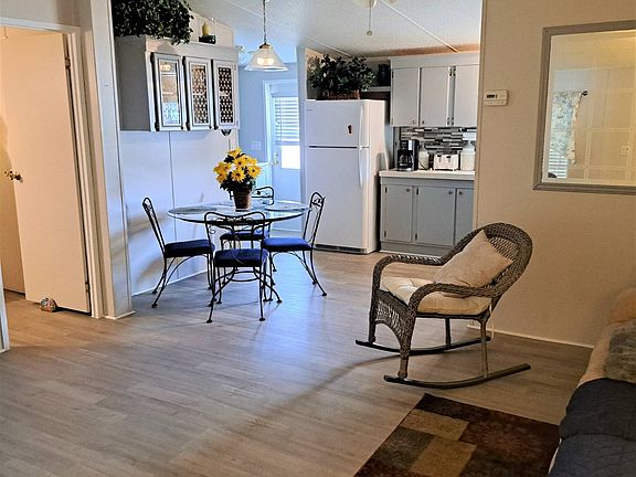 4th image of 39340 Keiths Cir