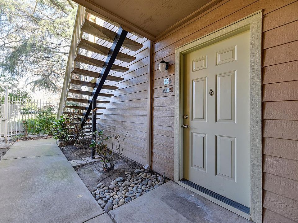 2nd image of 11150 Trinity River Dr APT 75