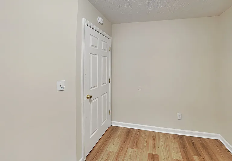 1867 Harmony Trce — Photo 13