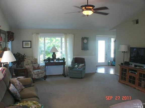 3rd image of 309 Eagle Dr