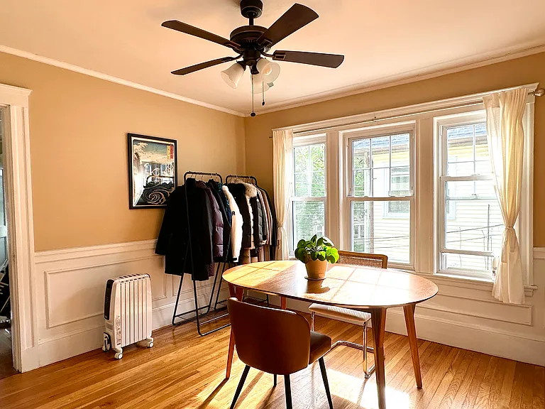 13 Fairview Ave — Photo 11