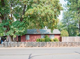 616 S Shasta Ave, Eagle Pt, OR 97524