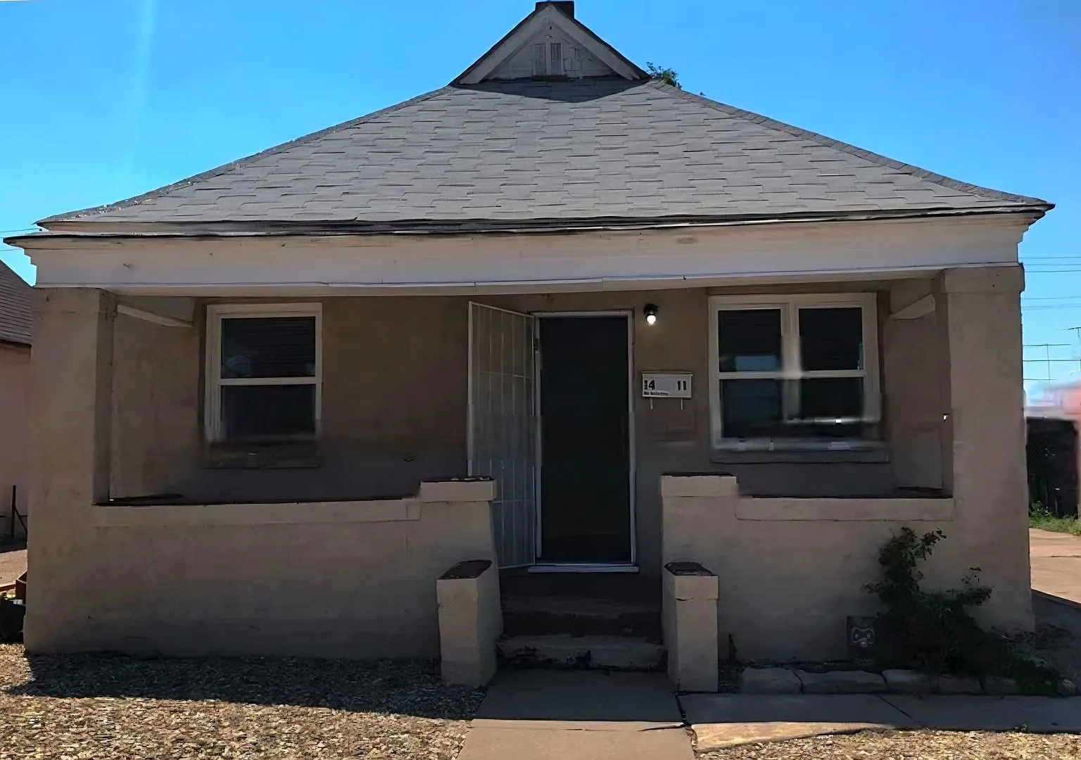 1411 E Orman Ave — Photo 1