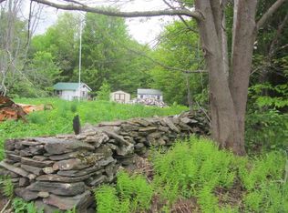 908 Gage Rd, South Royalton, VT 05068