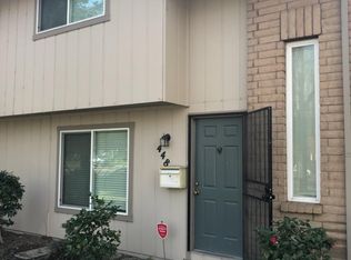 448 Florin Rd, Sacramento, CA 95831