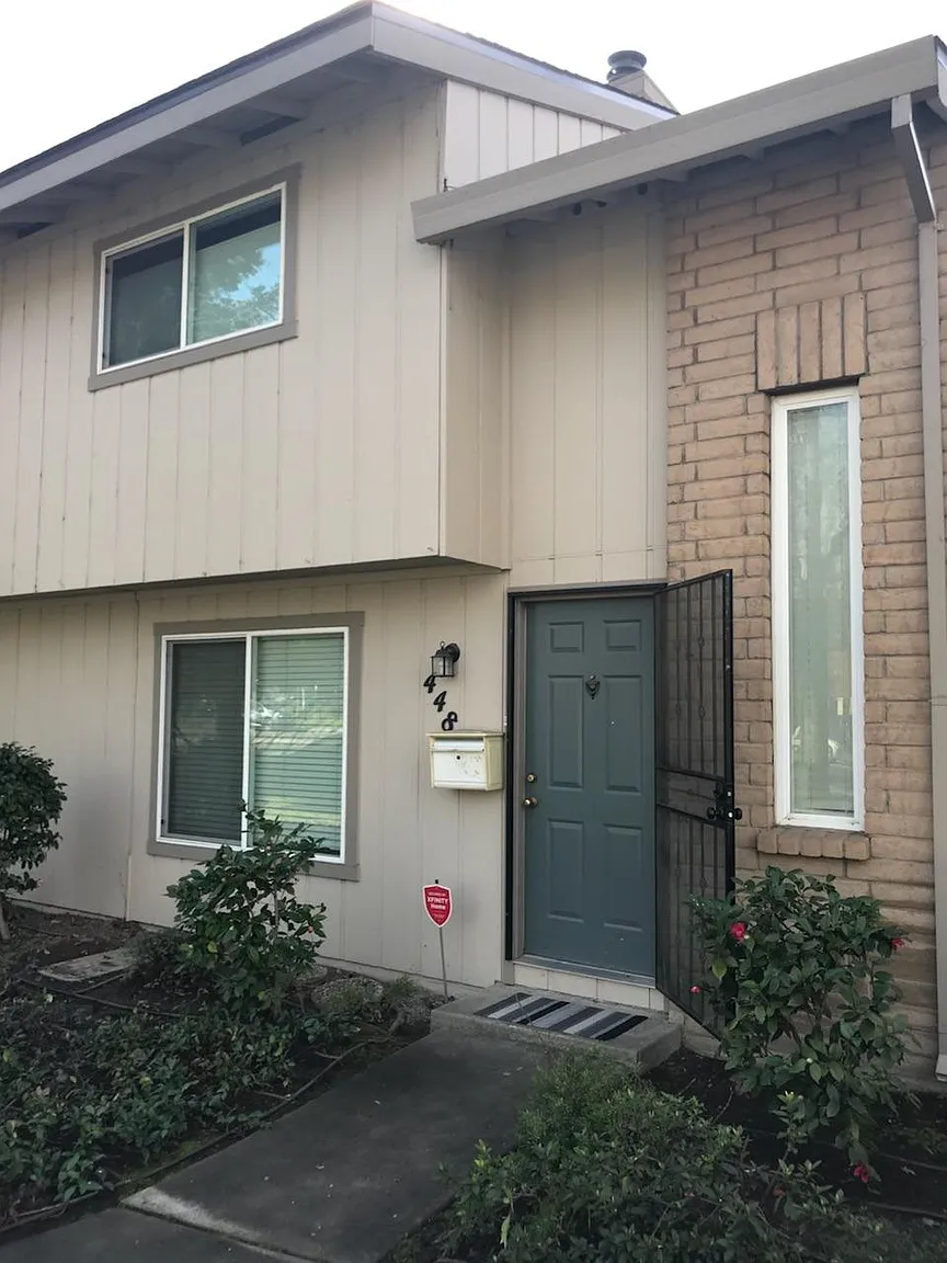 448 Florin Rd photo 1