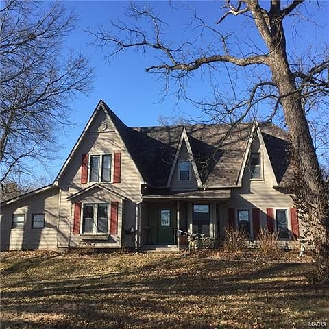 1st image of 422 W Harris Ave