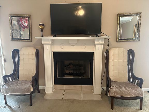 3rd image of 204 Rooker Dr