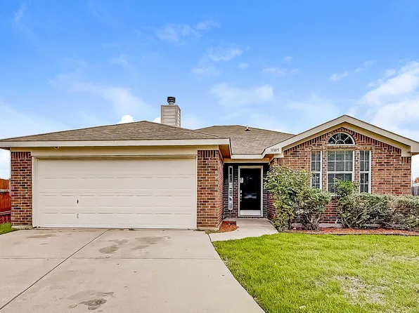 10305 Buffalo Springs Ct, Fort Worth, TX 76140