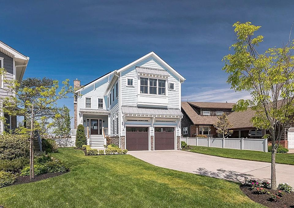 1st image of 27 Summer Ct