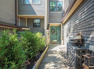 15 Concord Rd APT G, West Milford, NJ 07480