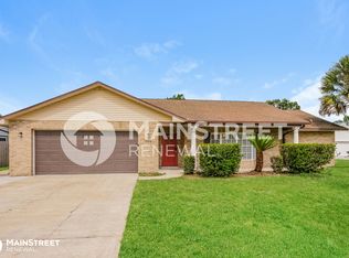 5824 Southport Dr, Port Orange, FL 32127