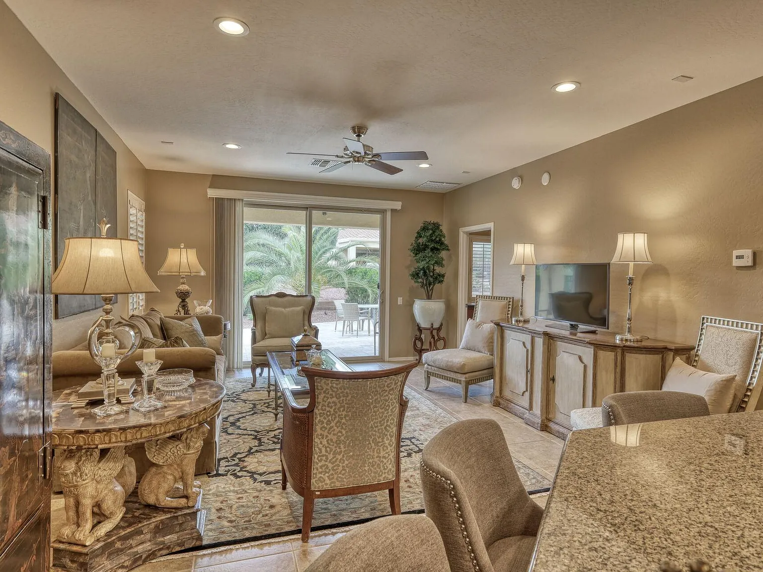 2 bed, 1154 sqft, $3,100 — Photo 4