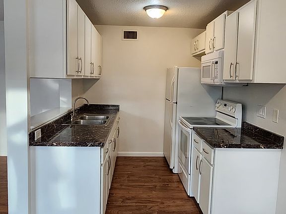 5th image of 300 Mercury Ave SE APT 107