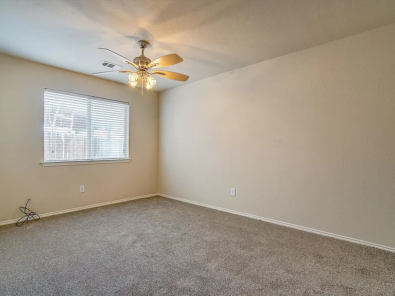 9804 Westmere Ln — Photo 22