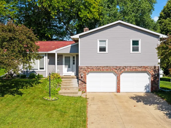 3622 Rolling Hill Dr, Middleton, WI 53562