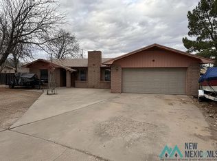 713 La Fonda Dr, Roswell, NM 88201