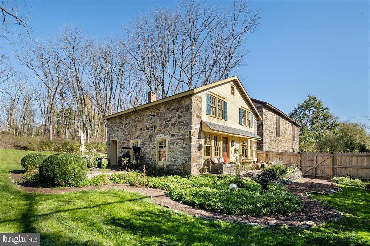 2682 Aquetong Rd, New Hope, PA 18938 Zillow