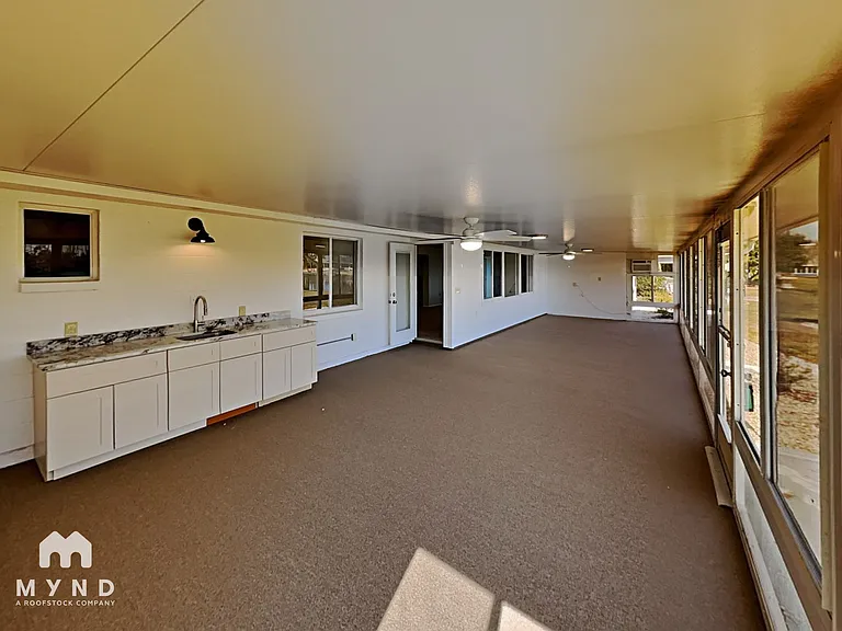 1511 W Del Webb Blvd — Photo 17