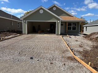 616 N Ball St, Webb City, MO 64870