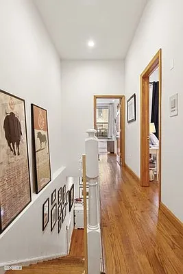 Rented by Bond New York | media 17