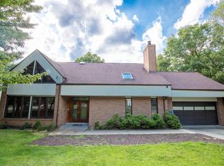 1905 Lake Marshall Dr, Gibsonia, PA