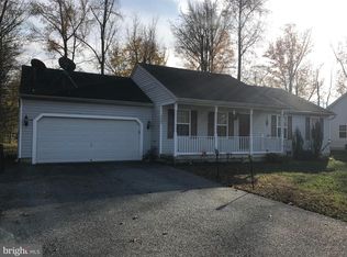 35423 Golf Course Dr, Mechanicsville, MD 20659