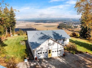 149 Windswept Ct, Naples, ID 83847