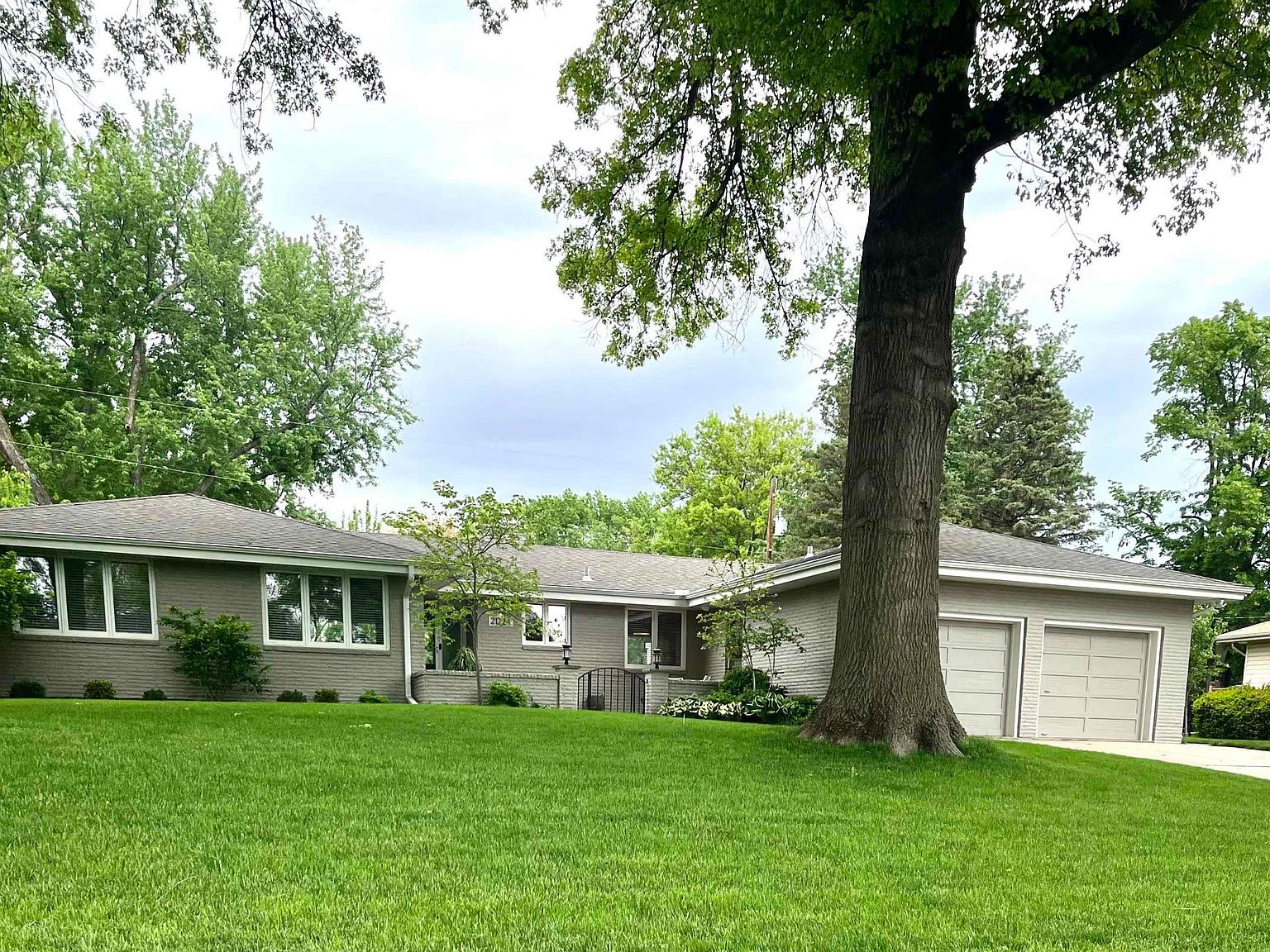 21724 Oldgate Rd, Elkhorn, NE 68022 Zillow