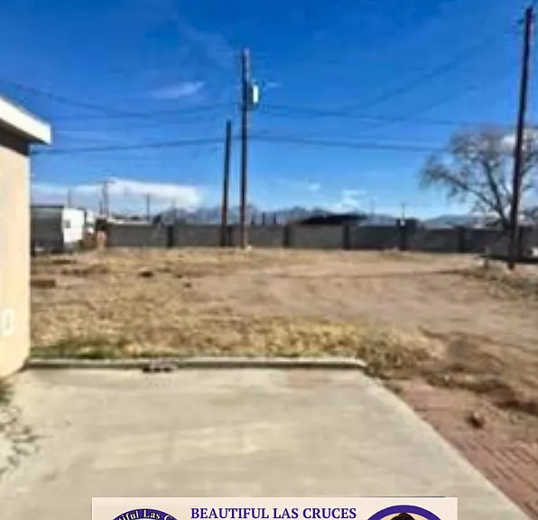 615 S Espina St — Photo 4