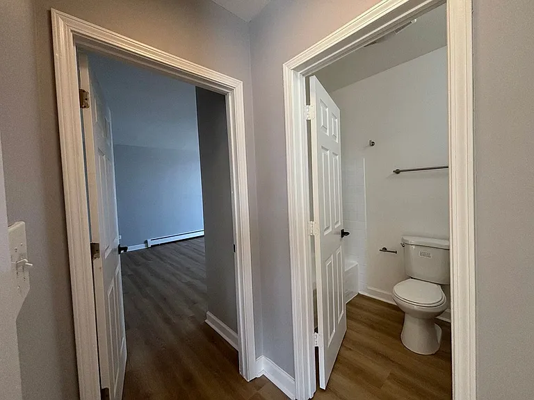 Northgate Addison Apartments — Photo 52