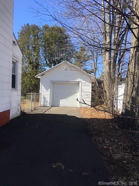 2nd image of 187 Brown St