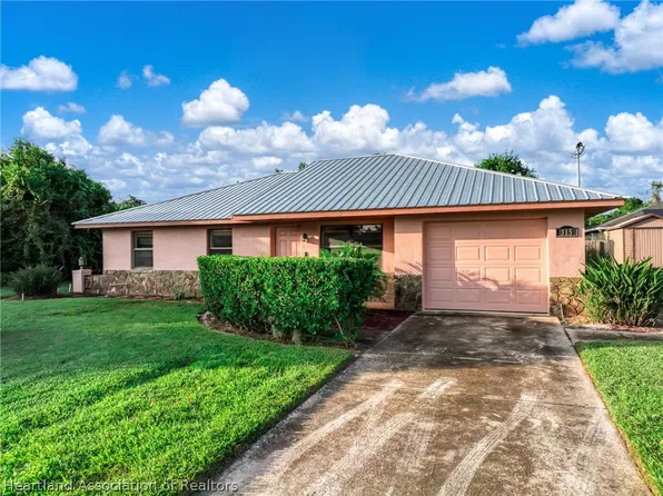 315 Raven Ave, Sebring, FL 33870
