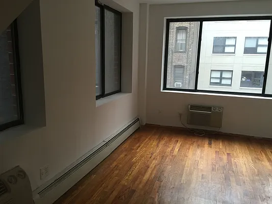 Rented by Living Space | media 12