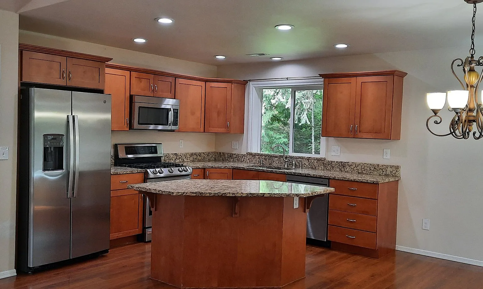 Private 2BD/2BA with office + garage Toad Lake House close to Bellingham — Photo 2