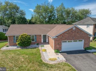 1 Tara Ct, Bear, DE 19701