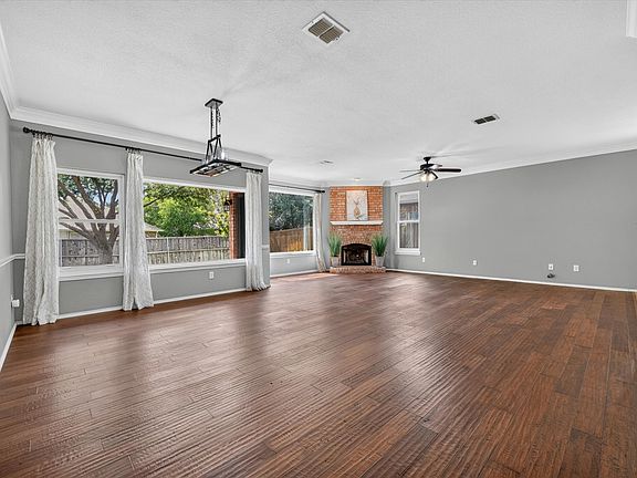 5th image of 5117 Timber Park Dr