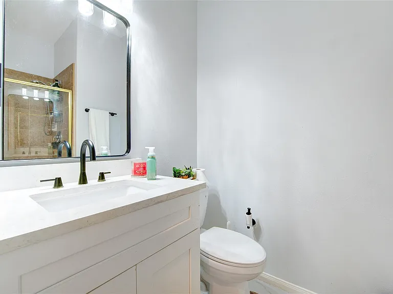14311 Tasmania Ct — Photo 6