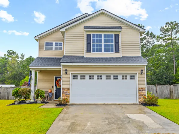 209 Old Carolina Dr, Goose Creek, SC 29445