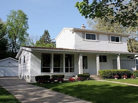 2nd image of 2710 Towner Blvd