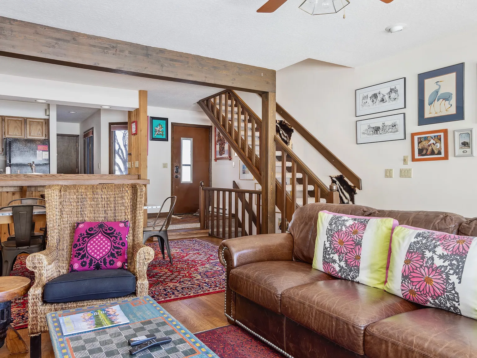330 E Sagebrush Dr — Photo 4