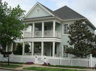 305 Carpenter Town Ln, Cary, NC 27519