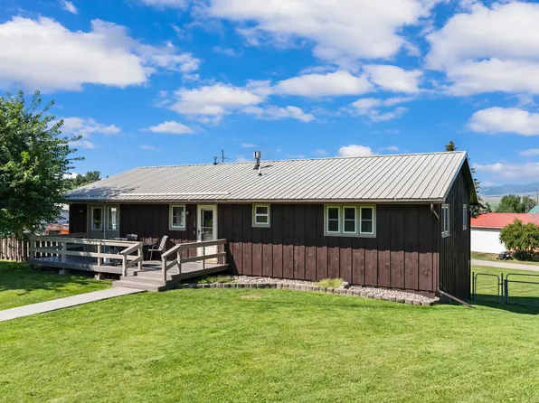 1108 Copper Ct, Deer Lodge, MT 59722